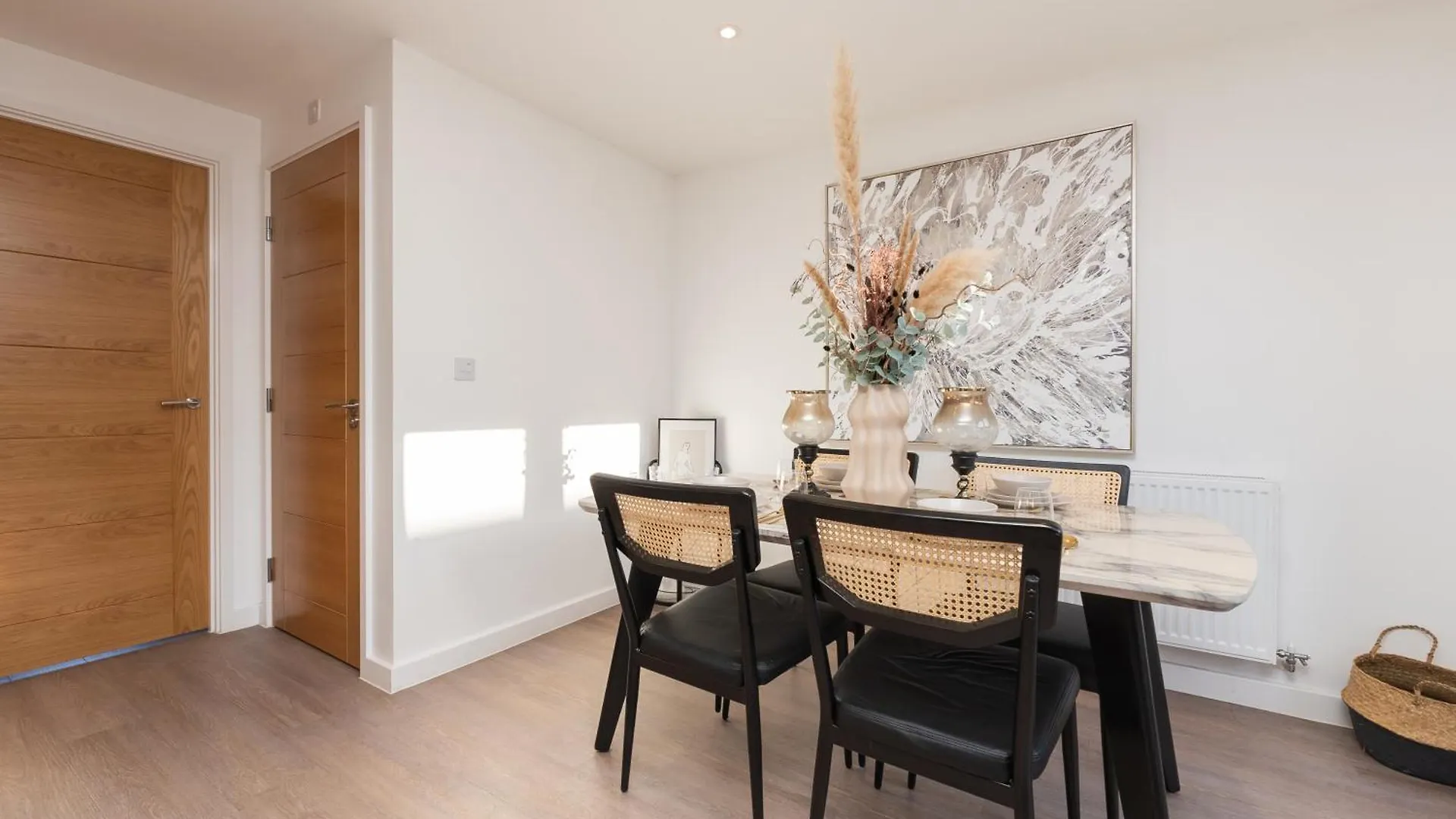 Pure Ashton By Artsy Villa Bristol